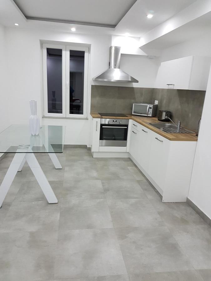 קולמר Les Appartements De La Gare מראה חיצוני תמונה